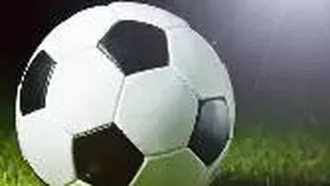 英超战报：曼城稍逊一筹，落后阿森纳2分差距！热刺惊险排位第11位！